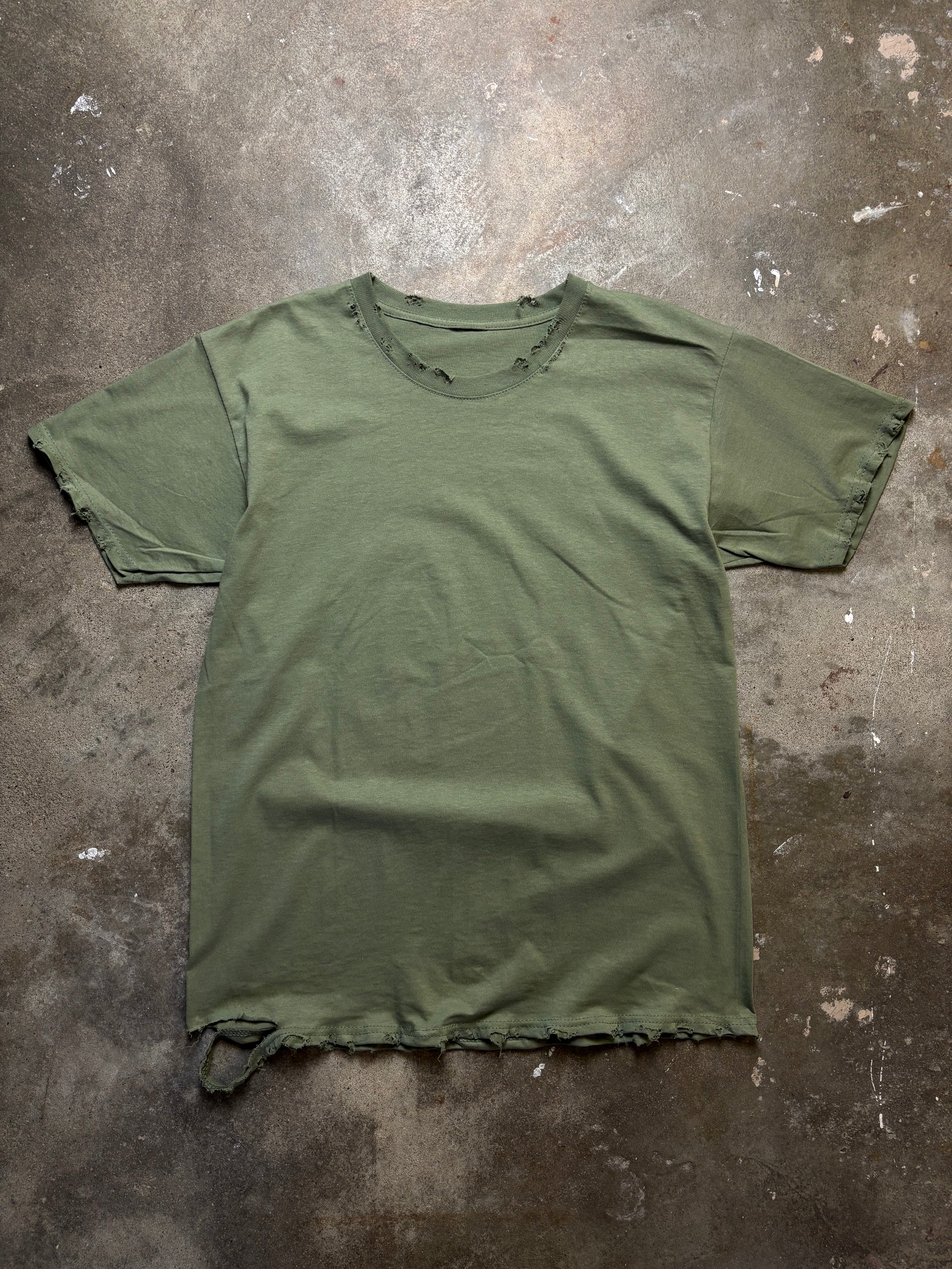 HAND DISTRESSED MILITARY GREEN T-SHIRT
