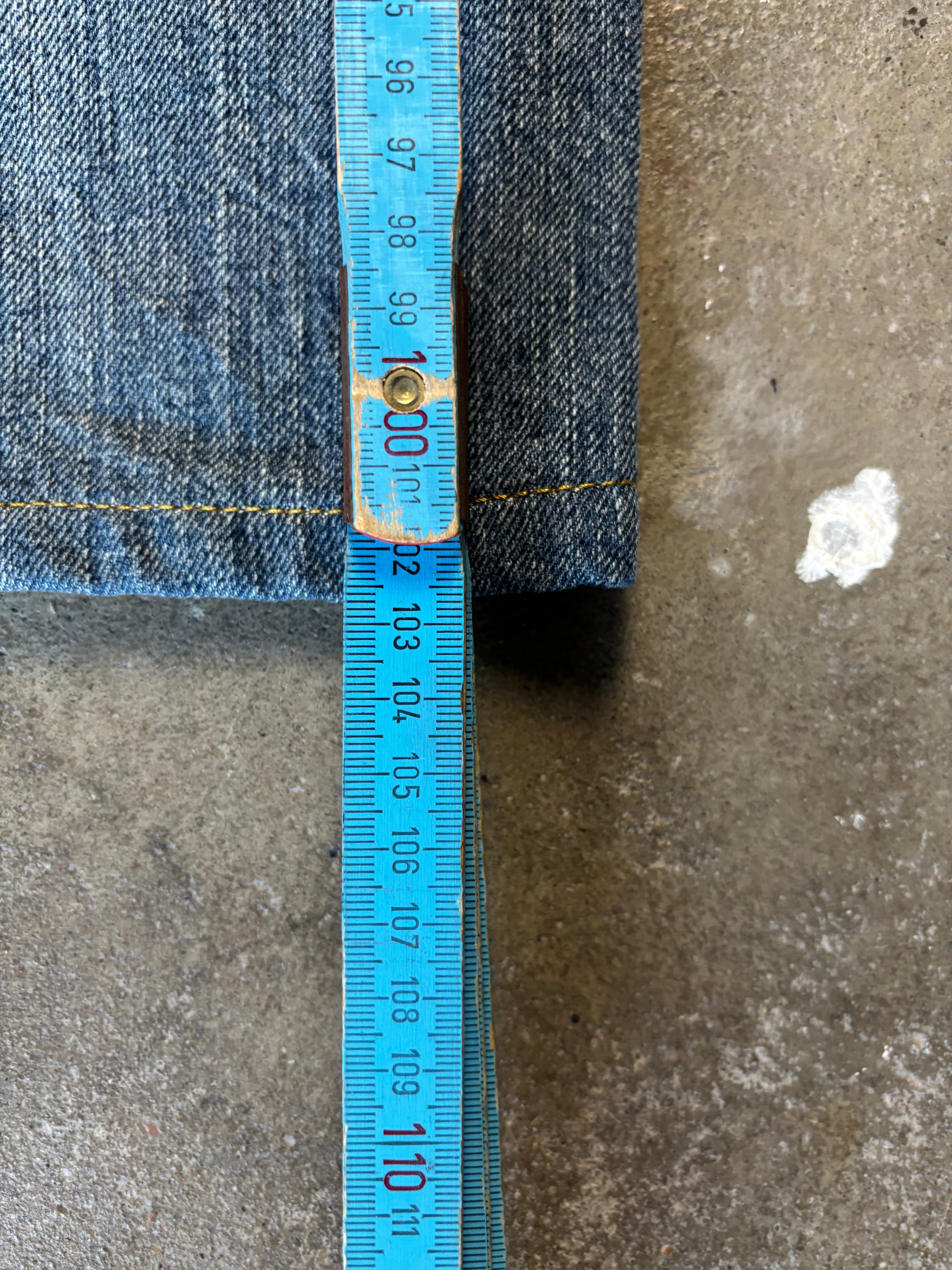 Vintage Levis 501 W 36 L 32
