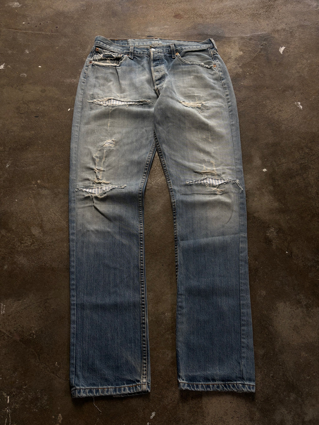 Vintage Distressed & Repaired Levis 501 W 34 L 34