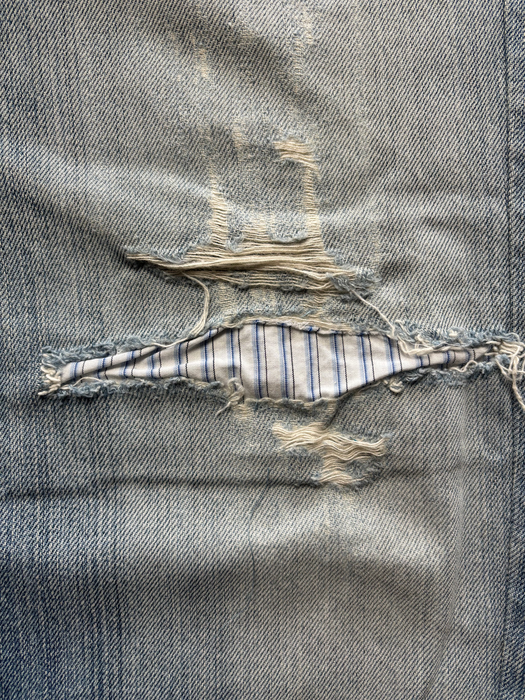 Vintage Distressed & Repaired Levis 501 W 34 L 34