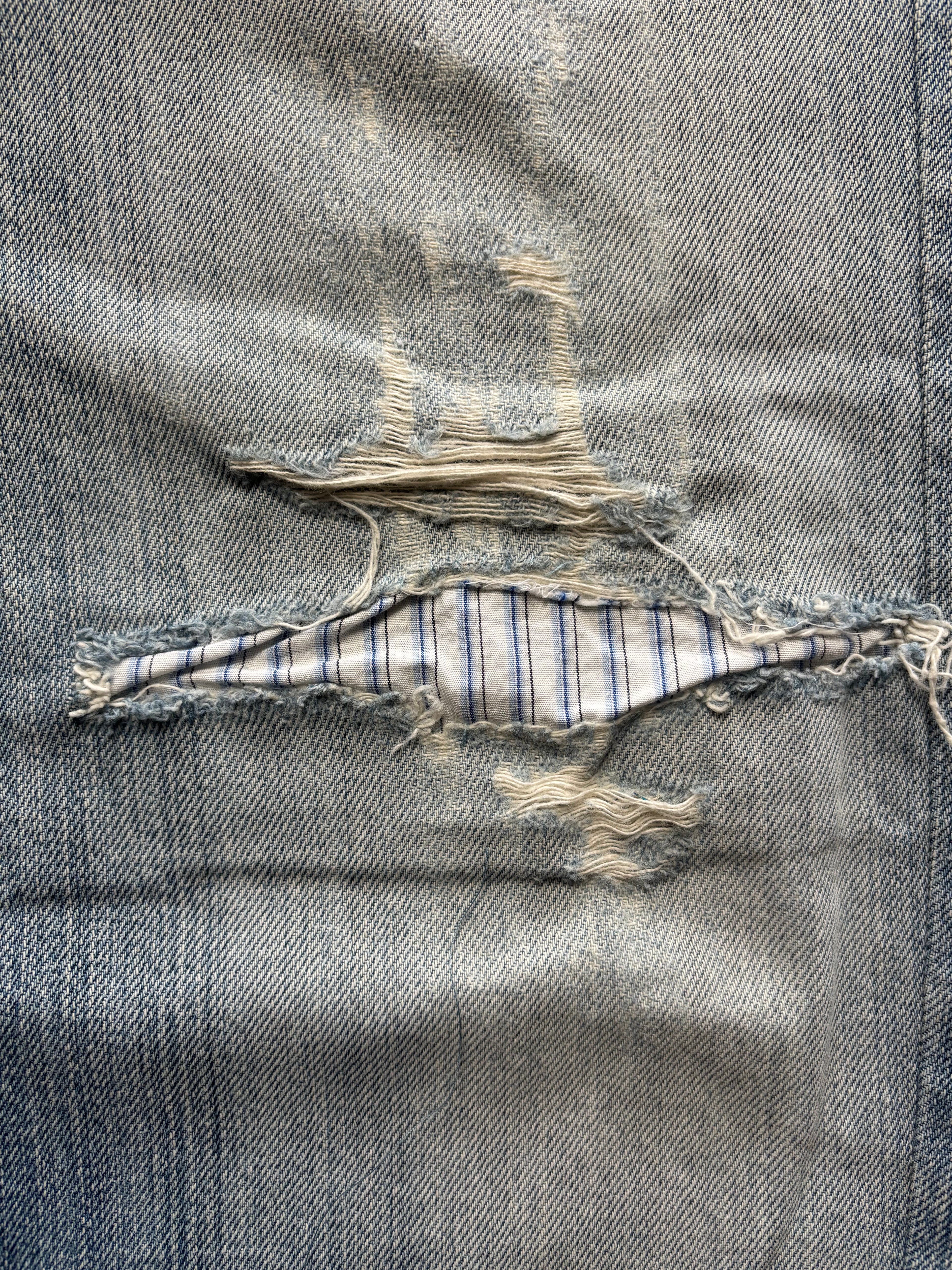 Vintage Distressed & Repaired Levis 501 W 34 L 34