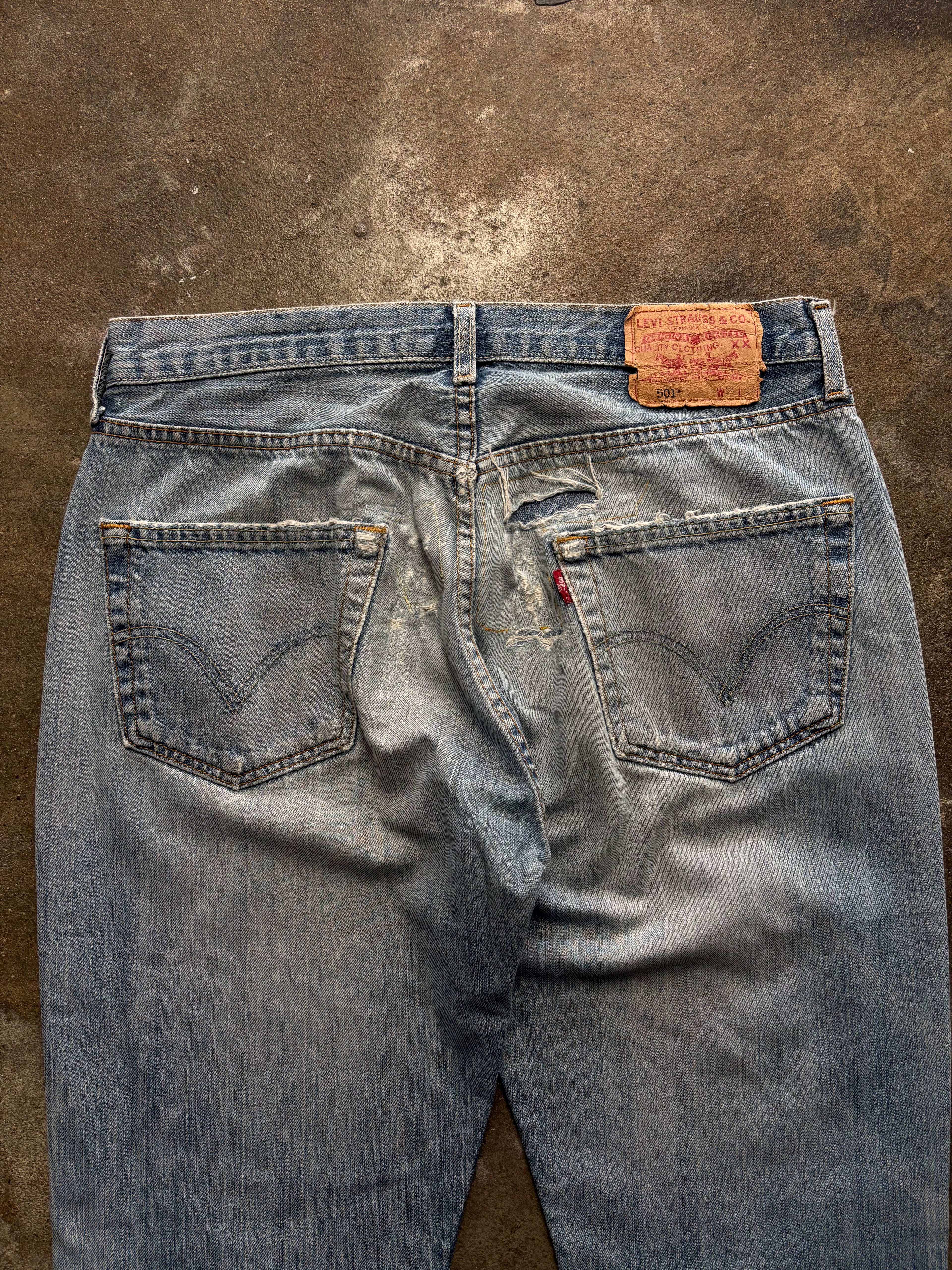 Vintage Distressed & Repaired Levis 501 W 34 L 34