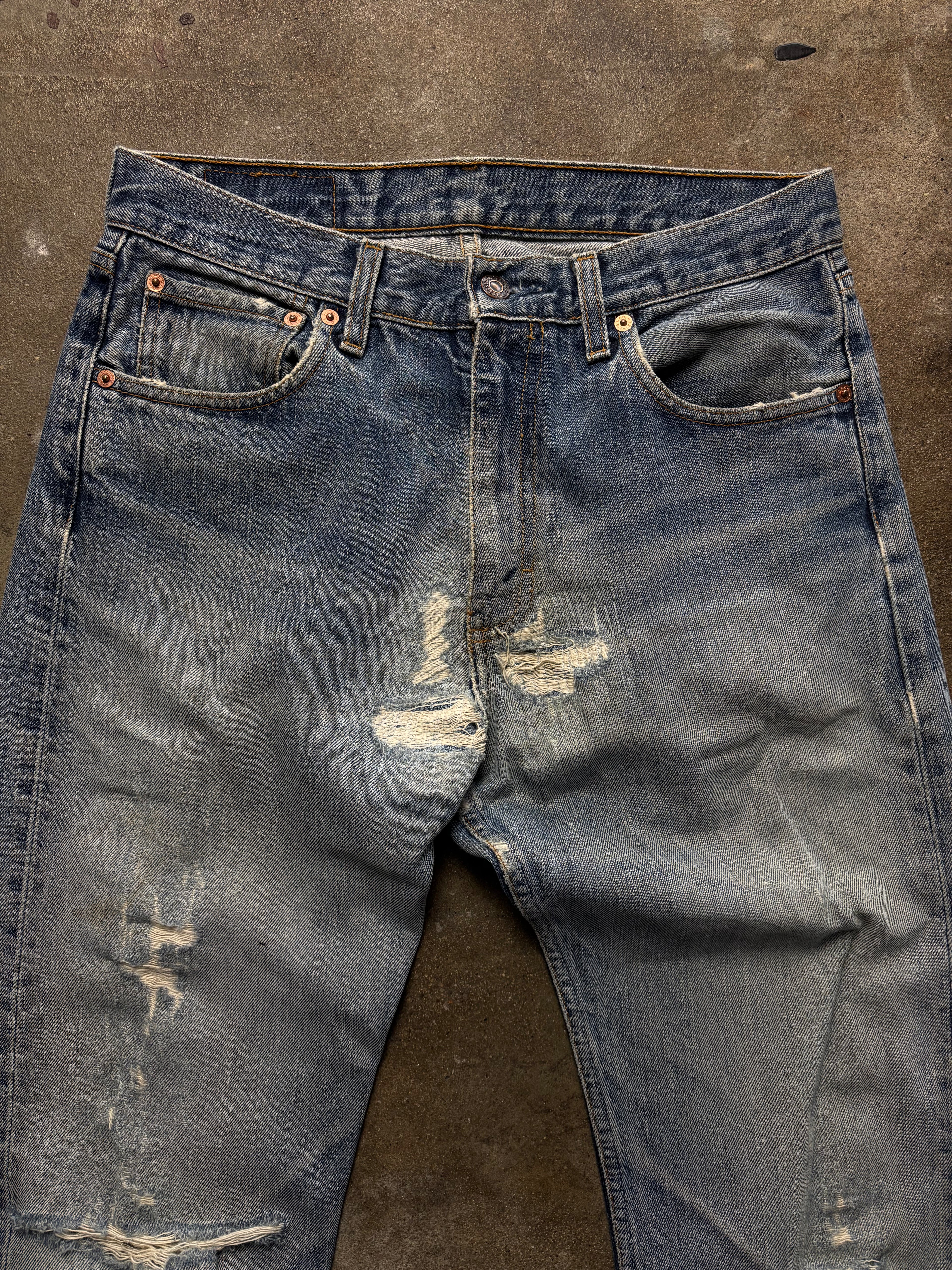 Vintage Distressed & Repaired Levis 505 W 31 L 34
