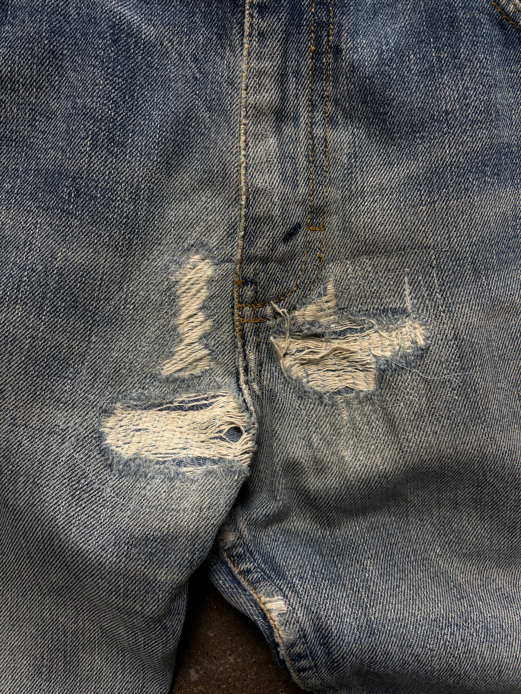 Vintage Distressed & Repaired Levis 505 W 31 L 34