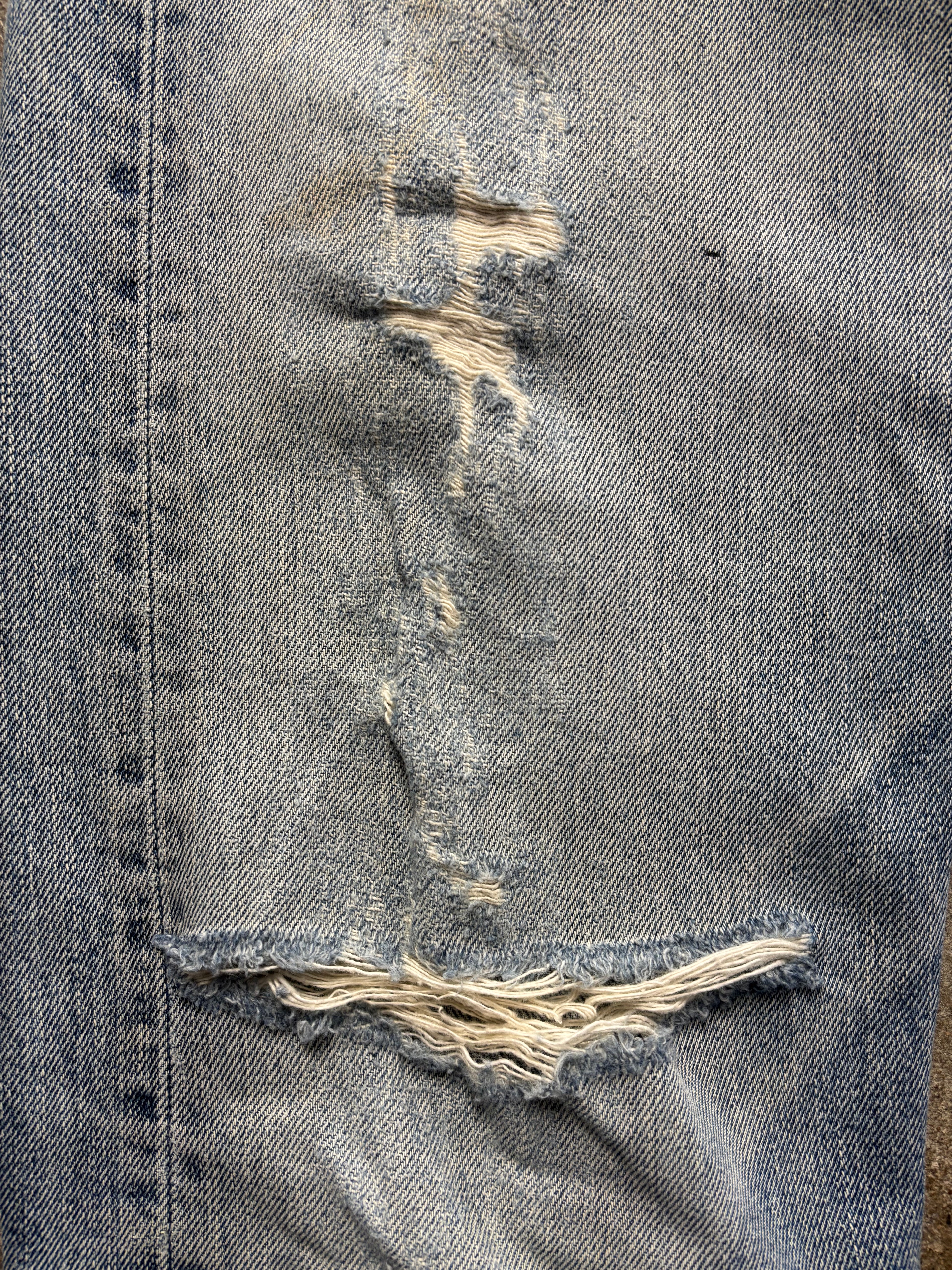 Vintage Distressed & Repaired Levis 505 W 31 L 34