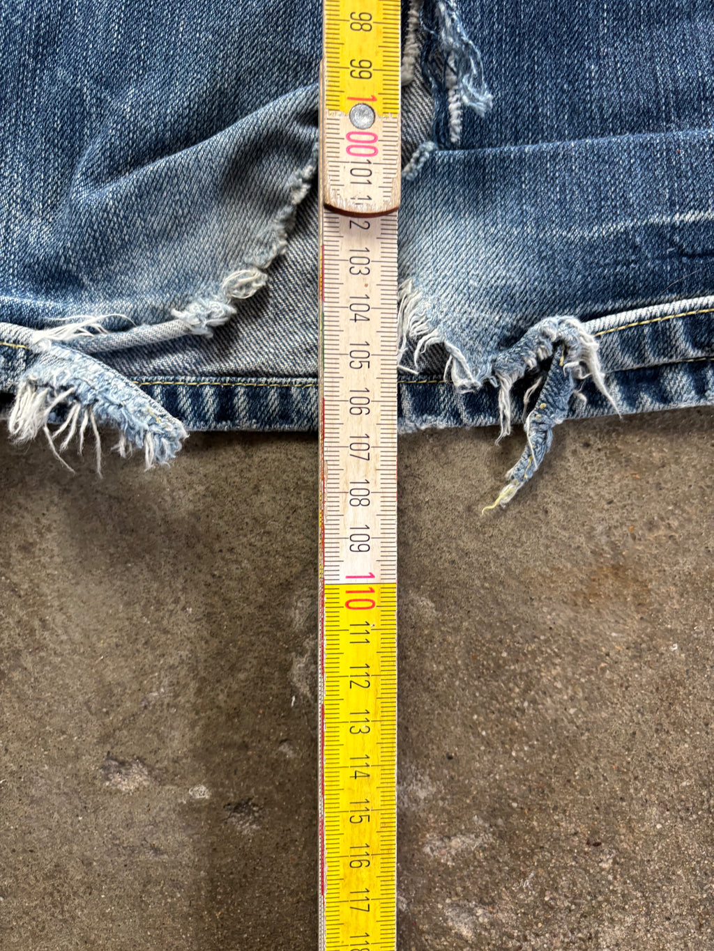 Vintage Distressed Pepe Jeans Back Pocket Stich W 30 L32