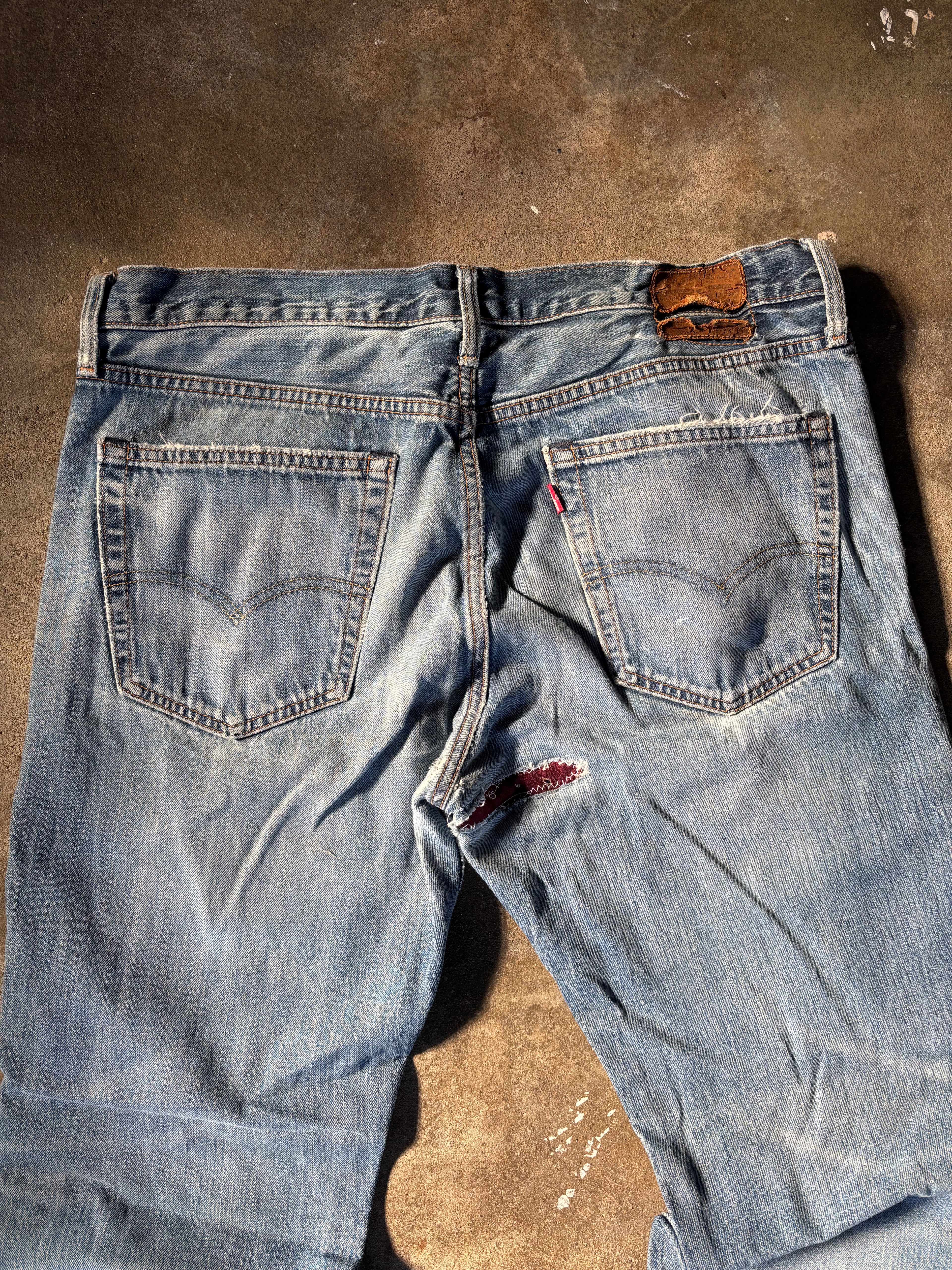 Vintage Distressed Levis 527 Bootcut W 36 L32