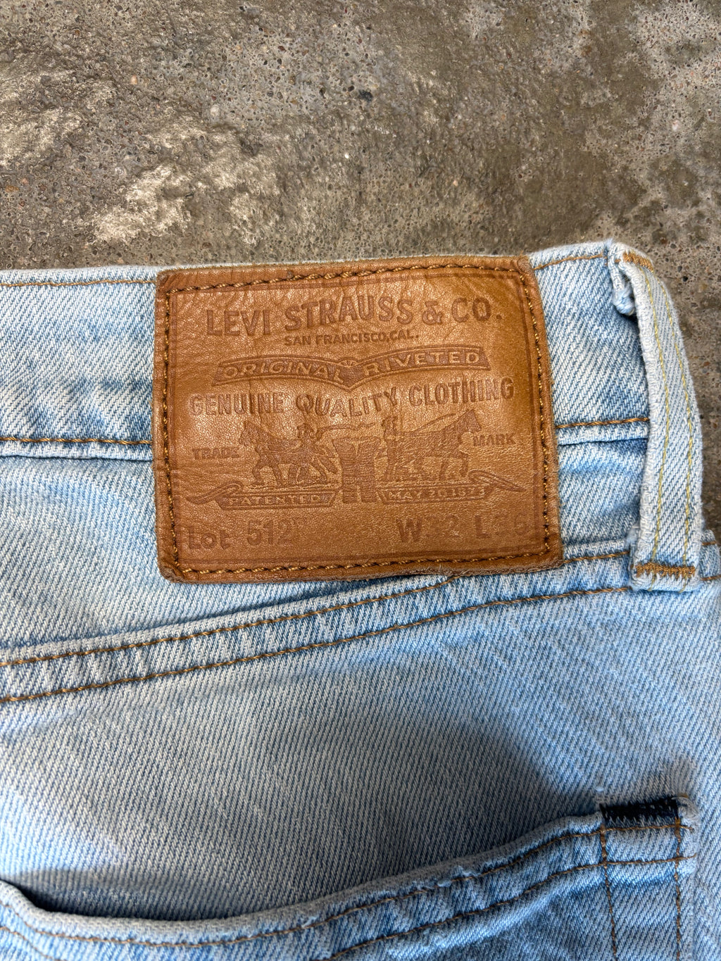 Vintage Levis 512 W 32 L 33