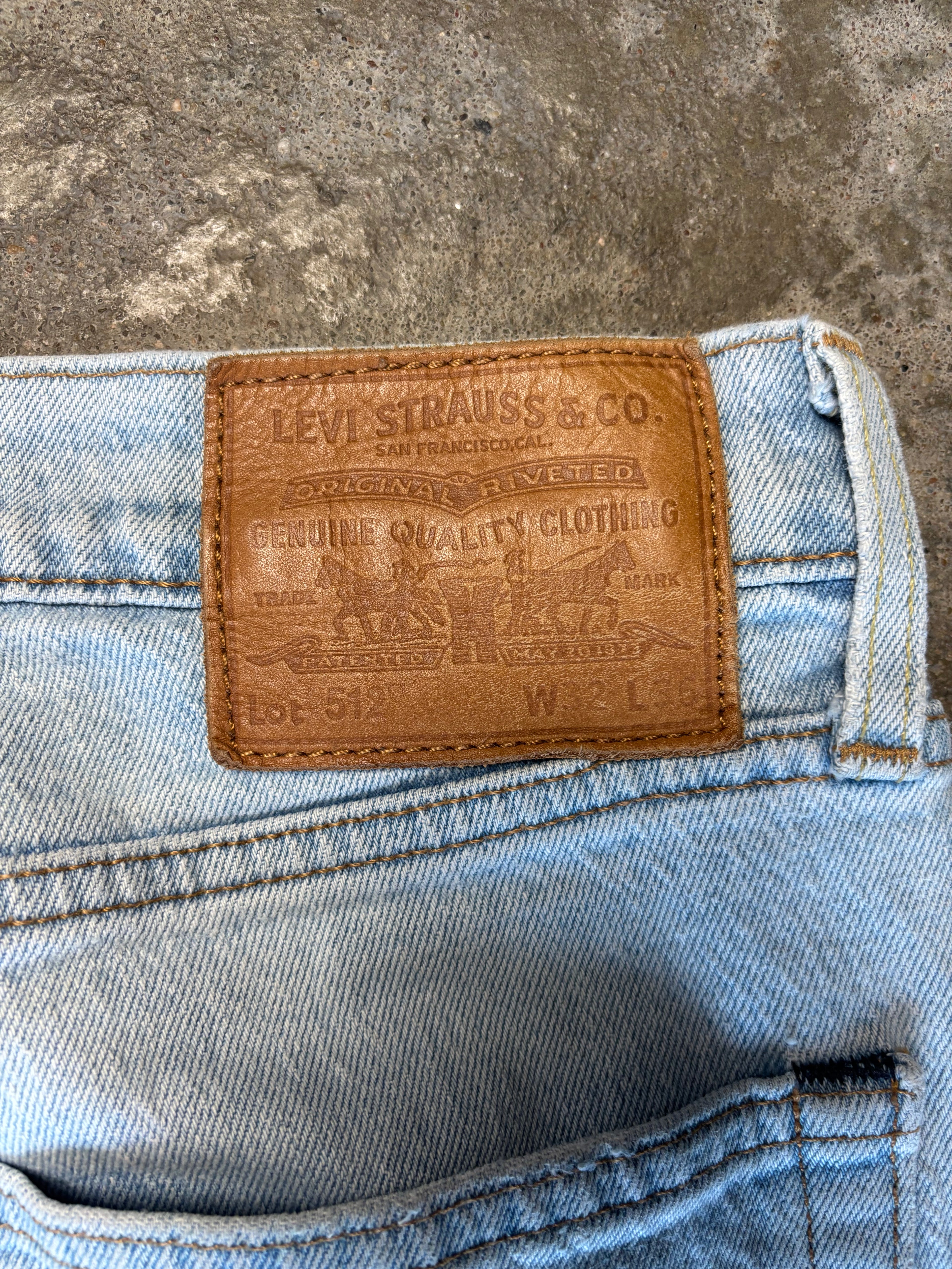 Vintage Levis 512 W 32 L 33