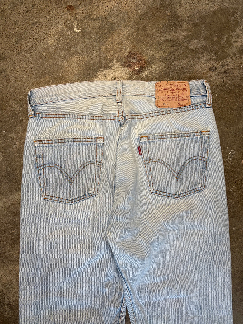 Vintage Levis 501 W 30 L 32