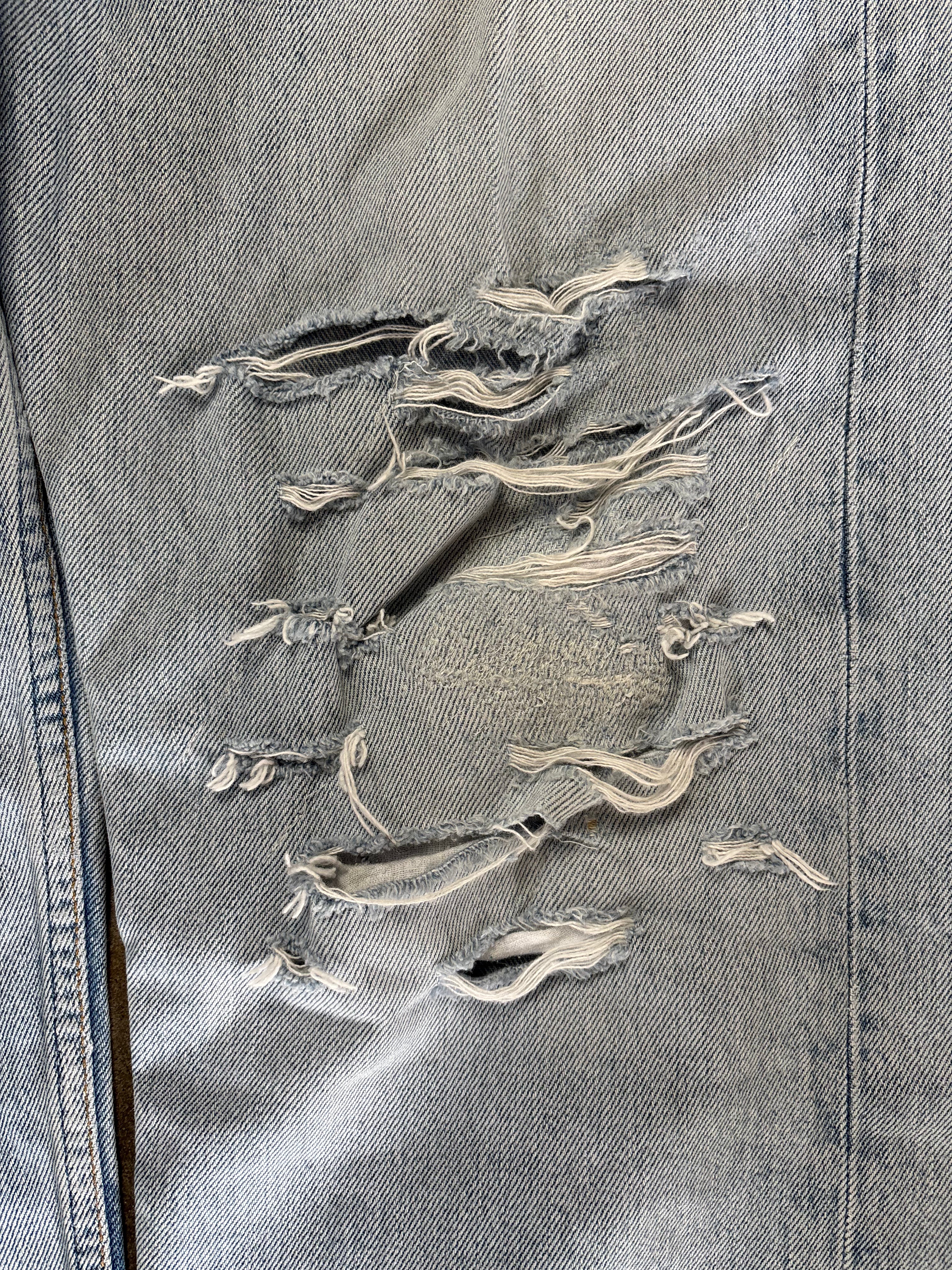 Vintage Distressed Levis 501 W 36 L 32
